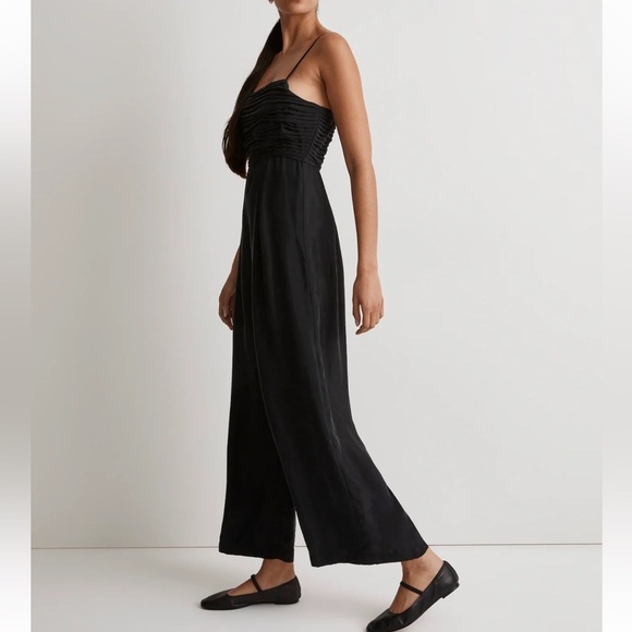 Madewell Ruched Crop Straight-Leg Jumpsuit in True Black size 12 NWT NO119 - Picture 3 of 13